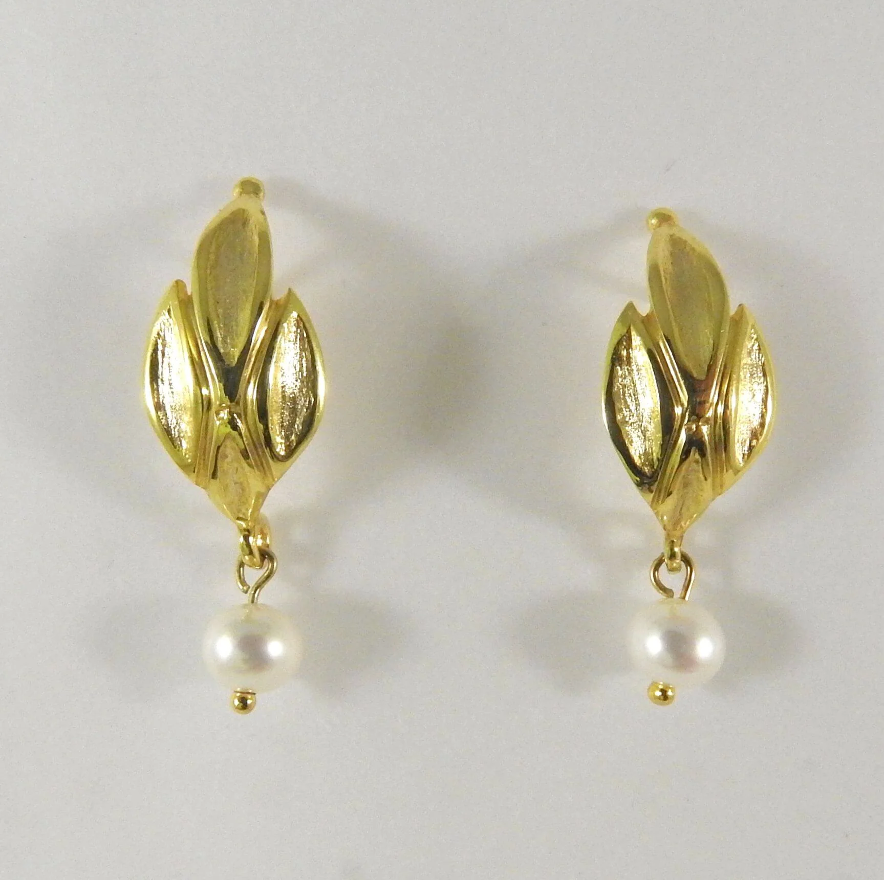 Olive Pearl Leaf Earrings